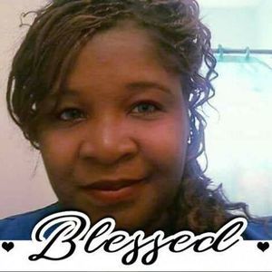 Meet your Posher, Marshelle